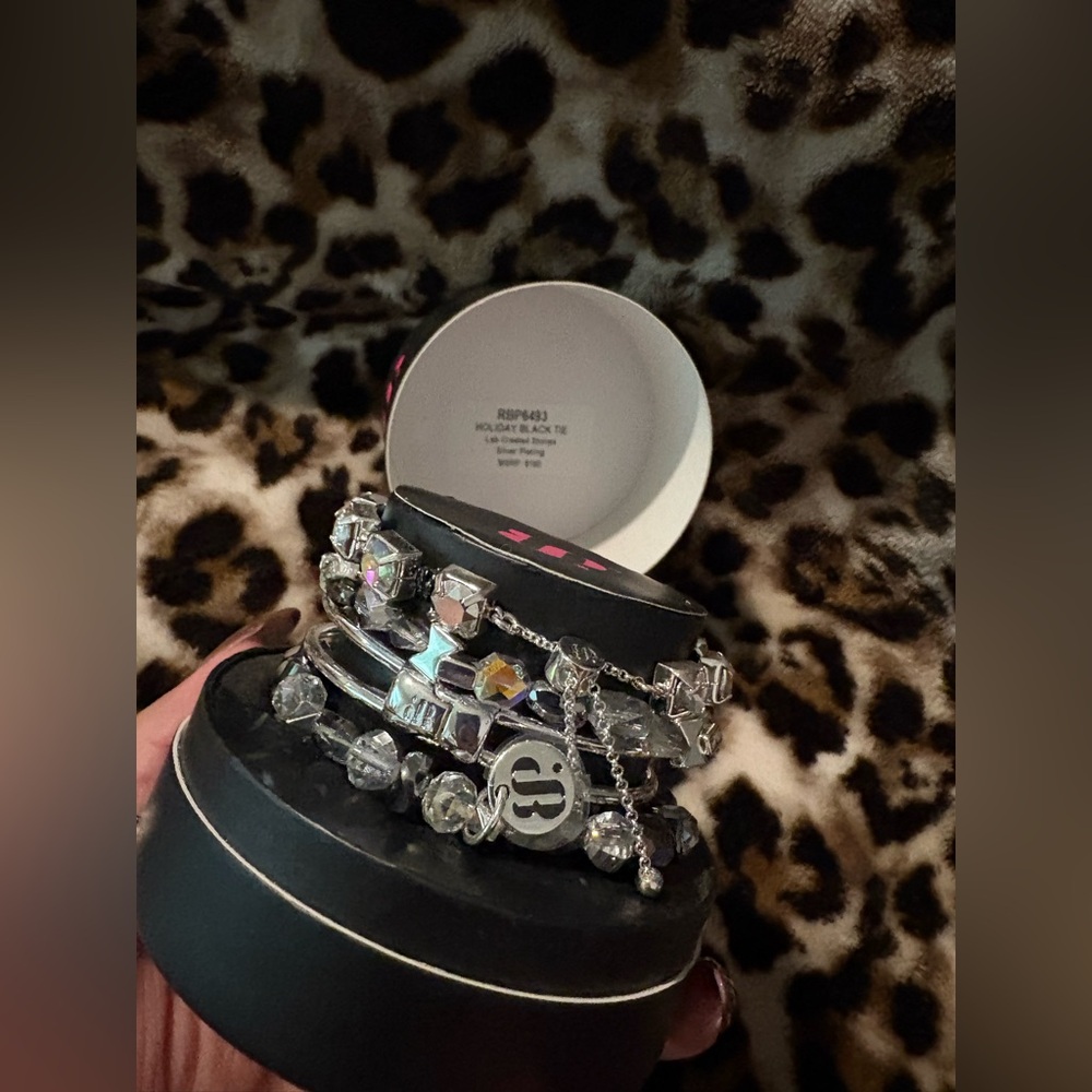 Bp holiday stack ✨🖤 - Picture 3 of 4